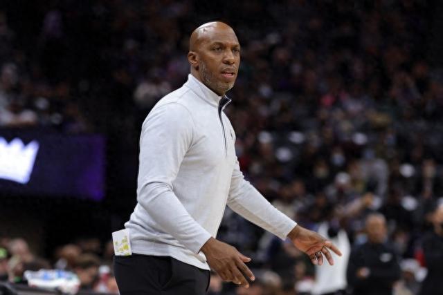 小平头啤酒肚！卢卡库本赛季意甲11场独造9球